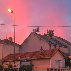 国产美女自慰在线观看
